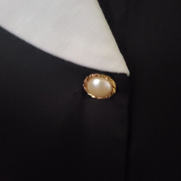 Gillian Studio NWT Vintage Black Linen Blend Wrap Midi Dress Size 10P - Picture 3 of 7